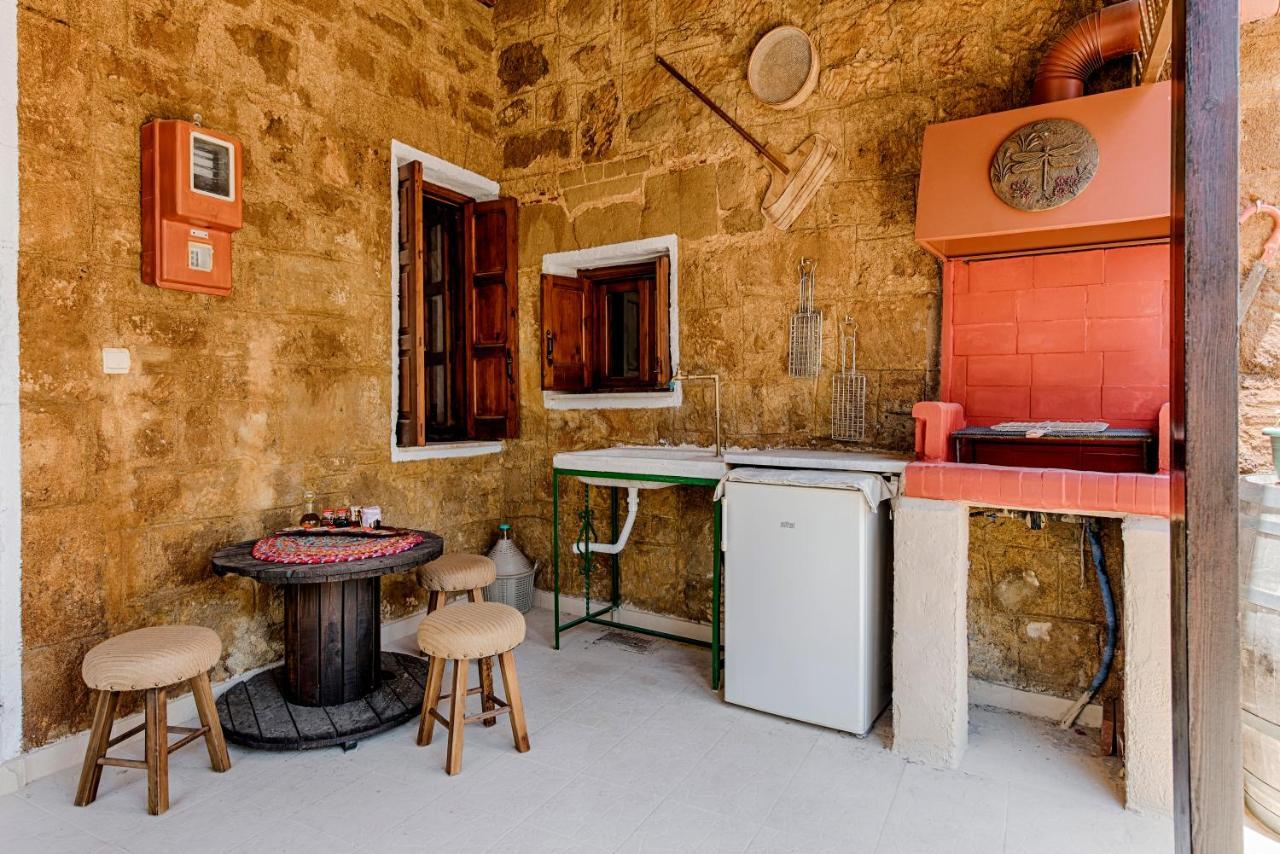 Malona Village Hara'S Traditional Detached House In Malona מראה חיצוני תמונה